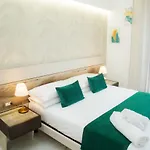 Lagi Гостевой дом Неаполь
