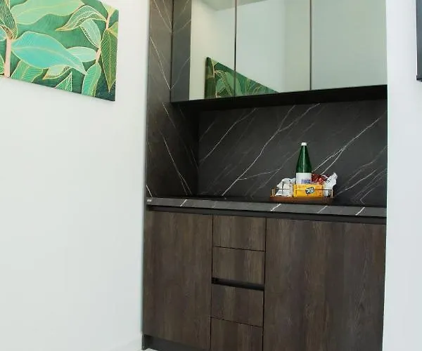 게스트하우스 Lagi 4*